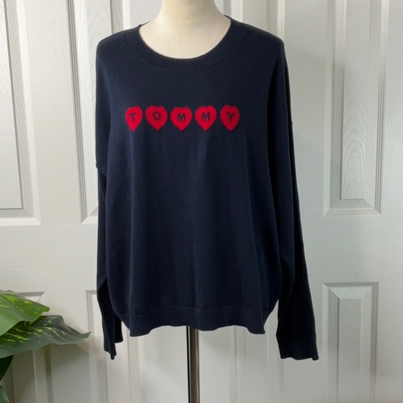 Tommy Hilfiger
Women's Logo Heart Crewneck Sweater Size XL - Picture 1 of 10